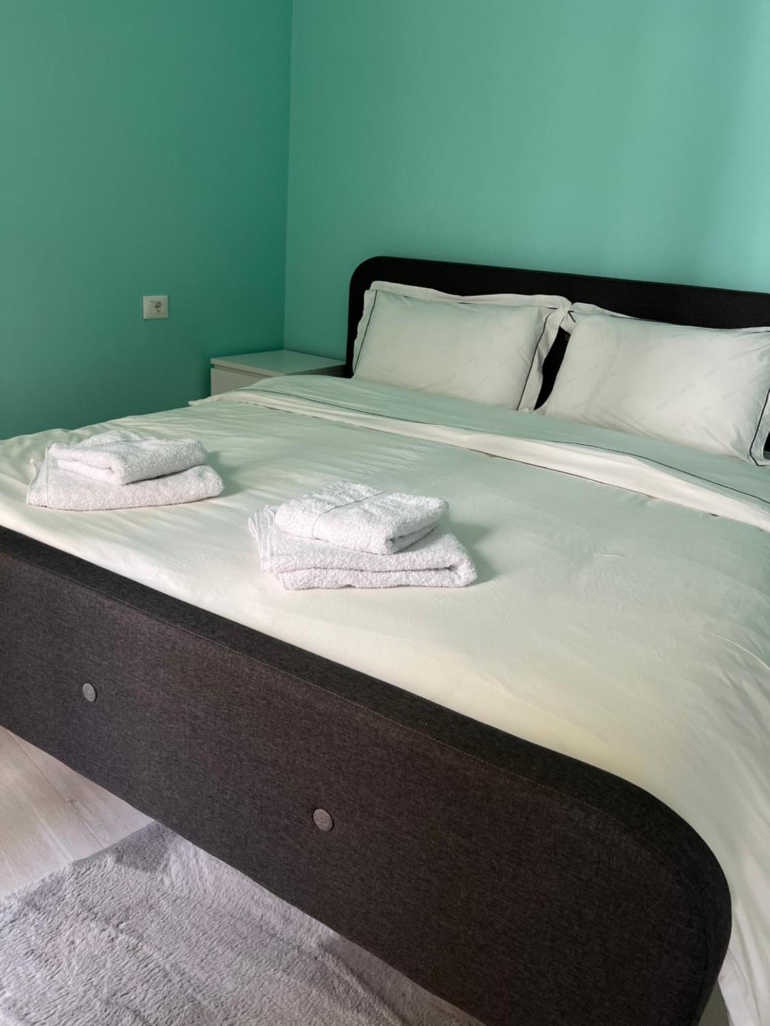 Alma Rose Apartment Korce Exterior foto